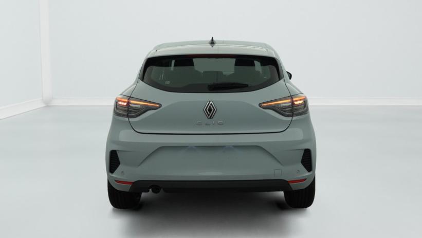 Aperçu du véhicule : BLUE DCI 100 CH GSR2 EVOLUTION