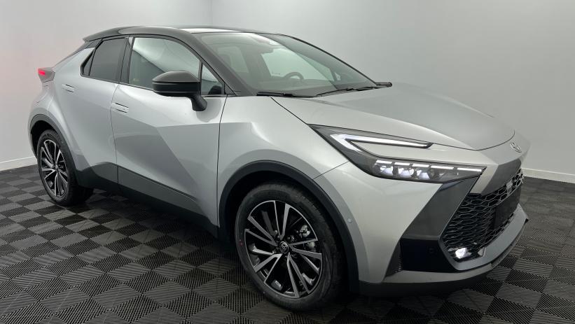 Aperçu du véhicule : Hybride Rechargeable 225 Collection Premiere Gris Minéral - Toit Noir