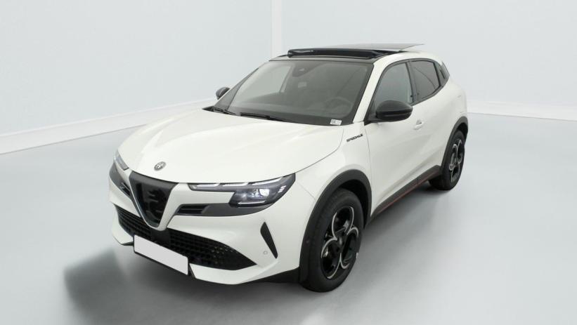 Aperçu du véhicule : 1.2 Ibrida 136 ch eDCT6 Speciale