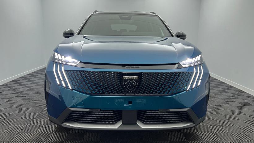 Aperçu du véhicule : Nouveau Hybrid 145 e-DCS6 GT Bleu Obsession avec 3750€ d'équipements inclus