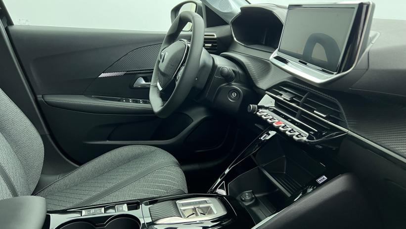 Aperçu du véhicule : Hybrid 145 e-DCS6 Allure Noir Perla Nera avec 950€ d'équipements inclus