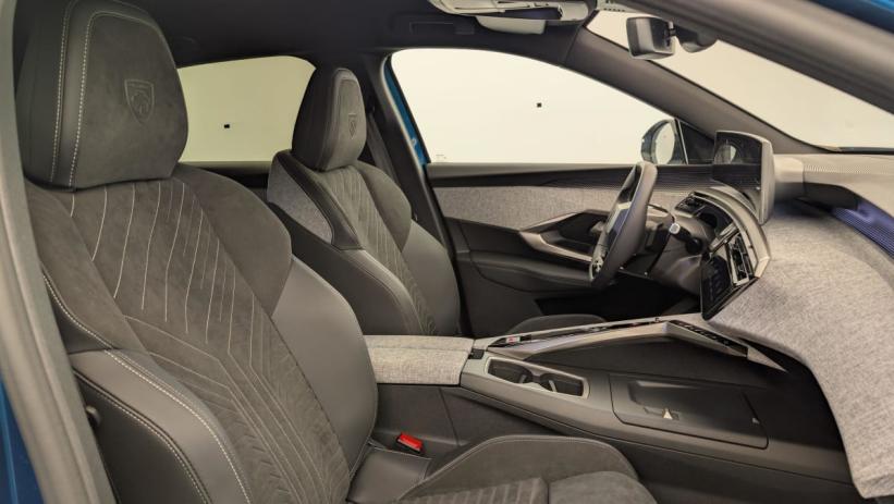 Aperçu du véhicule : Hybrid 145 e-DCS6 GT