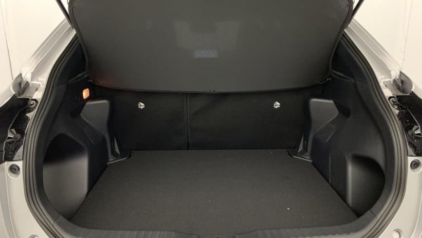 Aperçu du véhicule : 130h 2WD Design