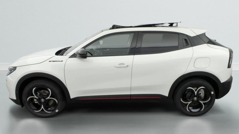 Aperçu du véhicule : 1.2 Ibrida 136 ch eDCT6 Speciale