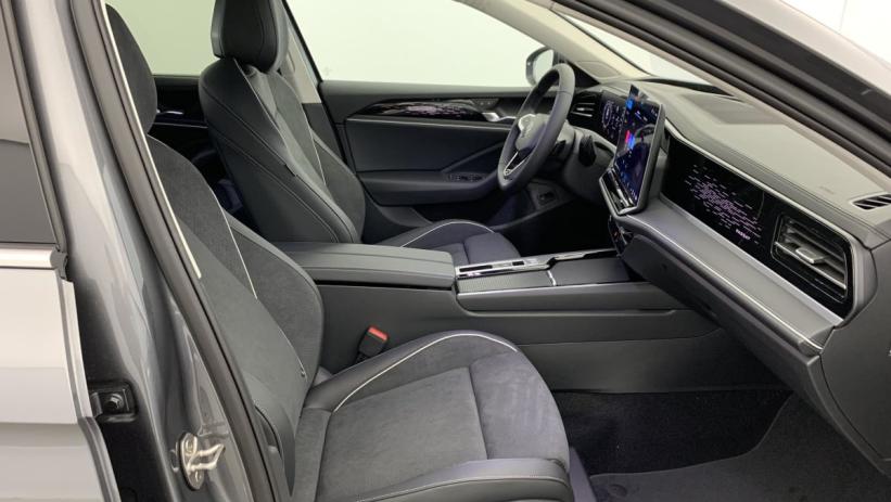 Aperçu du véhicule : 1.5 eTSI OPF 150 DSG7 Elegance