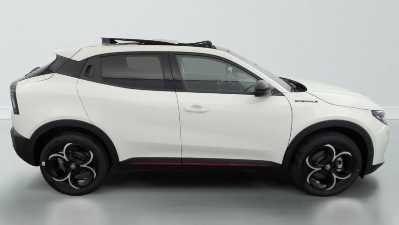 Aperçu du véhicule : 1.2 Ibrida 136 ch eDCT6 Speciale