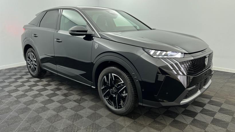 Aperçu du véhicule : Hybrid 145 e-DCS6 GT Noir Perla Nera avec 5550€ d'équipements inclus