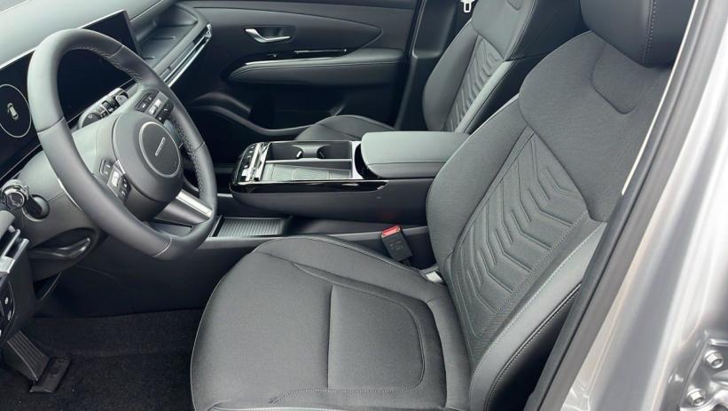 Aperçu du véhicule : 1.6 T-GDI 215 Hybrid BVA6 Creative