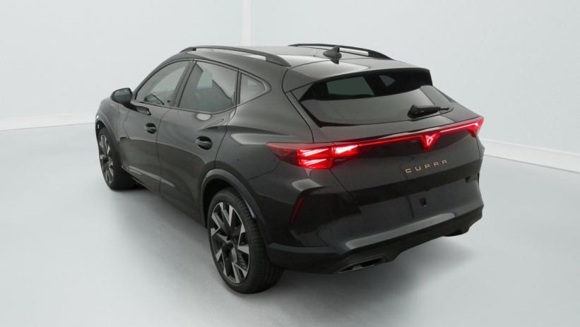 Aperçu du véhicule : 1.5 ETSI HYBRID 150 CH DSG7 V