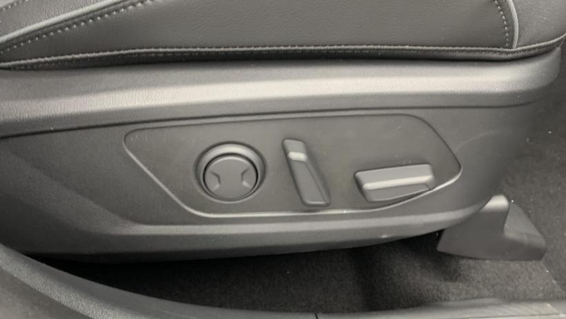 Aperçu du véhicule : 1.6 T-GDI 215 Hybrid BVA6 20eme Anniversaire