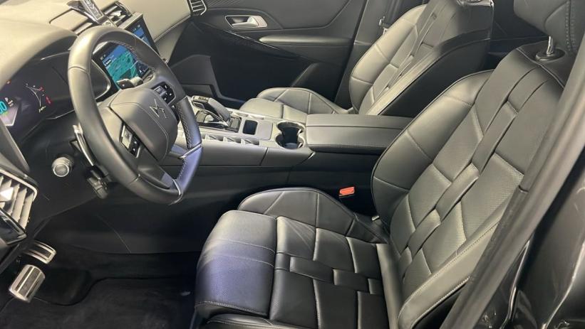 Aperçu du véhicule : Hybride Rechargeable E-Tense 225 EAT8 Opera