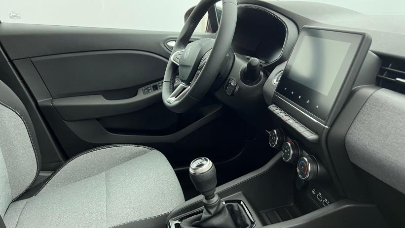 Aperçu du véhicule : Blue dCi 100 Evolution Orange Valencia avec 1900€ d'équipements inclus