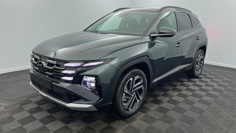 Aperçu du véhicule : 1.6 T-GDI 239 Hybrid BVA6 Executive Cypress Green avec 1160€ d'équipements inclus