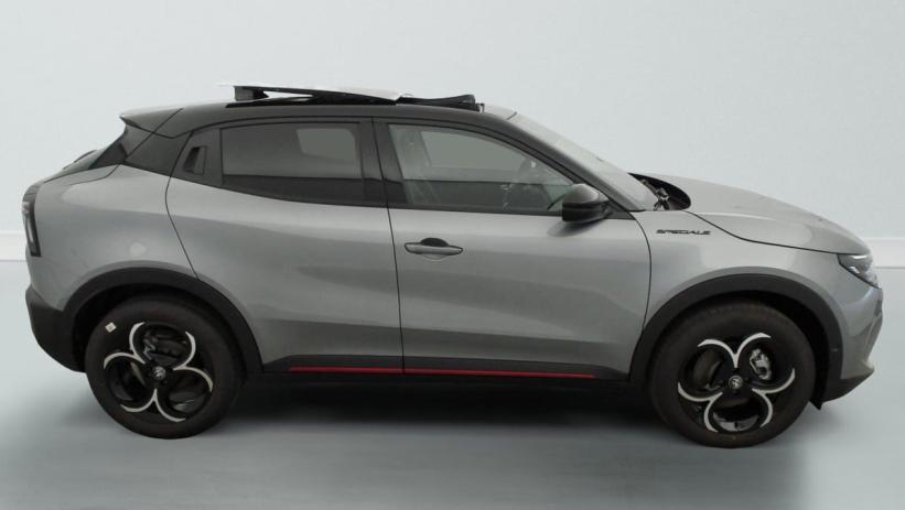 Aperçu du véhicule : 1.2 Ibrida 145 ch eDCT6 Speciale