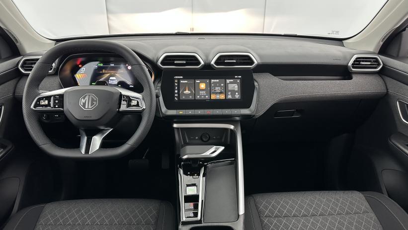 Aperçu du véhicule : 1.5 L Hybrid+ 197ch Standard