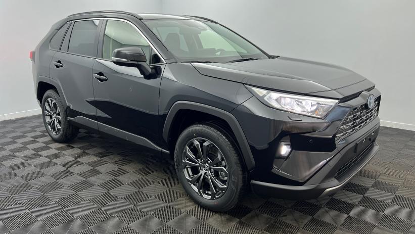 Aperçu du véhicule : Hybride 222 ch AWD-i 30 YEARS Noir Attitude avec 1350€ d'équipements inclus