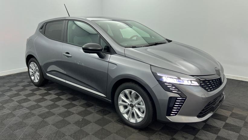 Aperçu du véhicule : Blue dCi 100 Evolution Gris Schiste avec 2550€ d'équipements inclus
