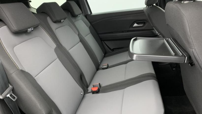 Aperçu du véhicule : ECO-G 100 7 places GSR2 Extreme +