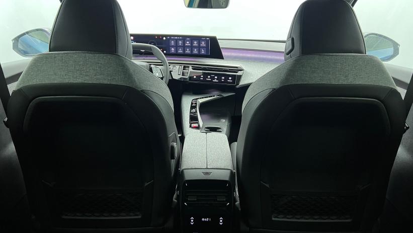 Aperçu du véhicule : Nouveau Hybrid 145 e-DCS6 GT Bleu Obsession avec 3750€ d'équipements inclus