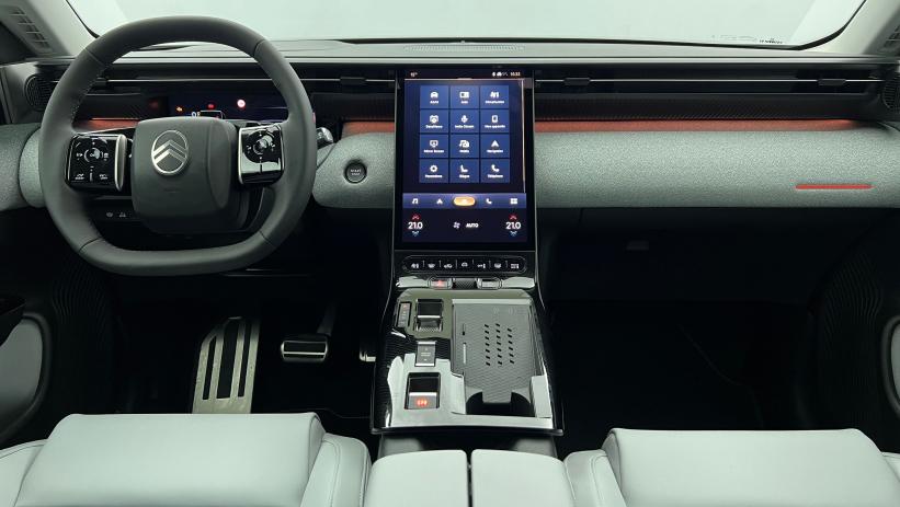 Aperçu du véhicule : Nouveau Hybrid 145 e-DCS6 Max Blanc Okénite avec 2600€ d'équipements inclus