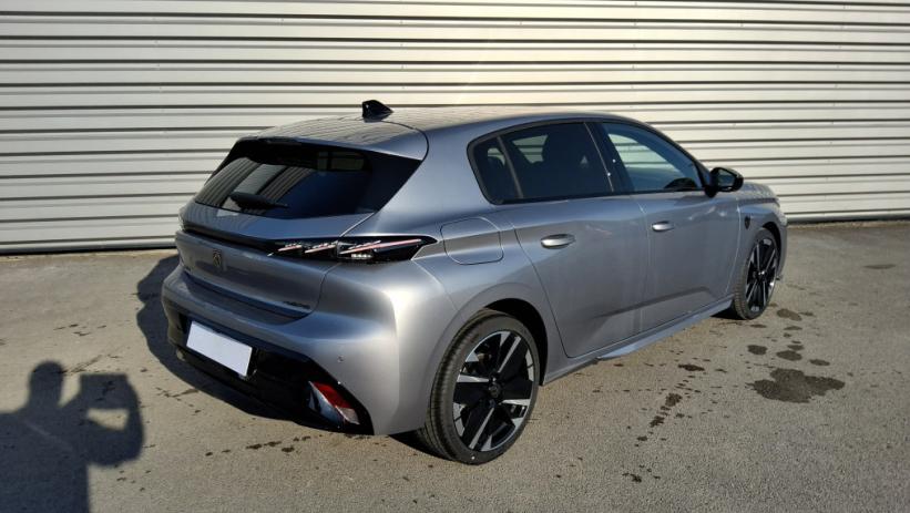 Aperçu du véhicule : 308 Hybrid 145 e-DCS6 GT