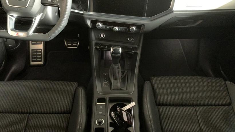 Aperçu du véhicule : 35 TDI 150 CH S TRONIC 7 S LINE