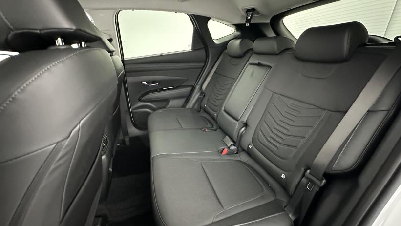 Aperçu du véhicule : 1.6 Hybrid T-GDI 215ch Creative BVA6