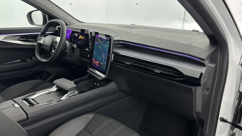 Aperçu du véhicule : E-Tech full hybrid 200ch Techno