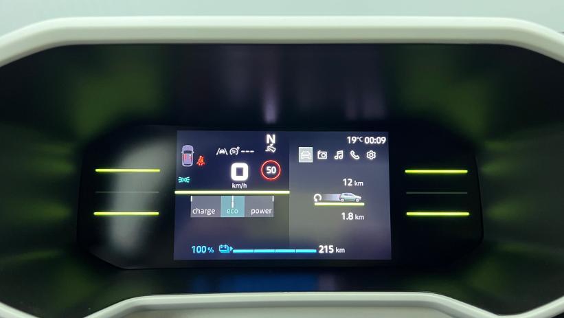 Aperçu du véhicule : 65 Expression Gris Eclair avec 1310€ d'équipements inclus