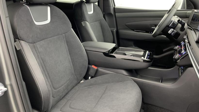 Aperçu du véhicule : 1.6 T-GDI 215 Hybrid BVA6 20eme Anniversaire