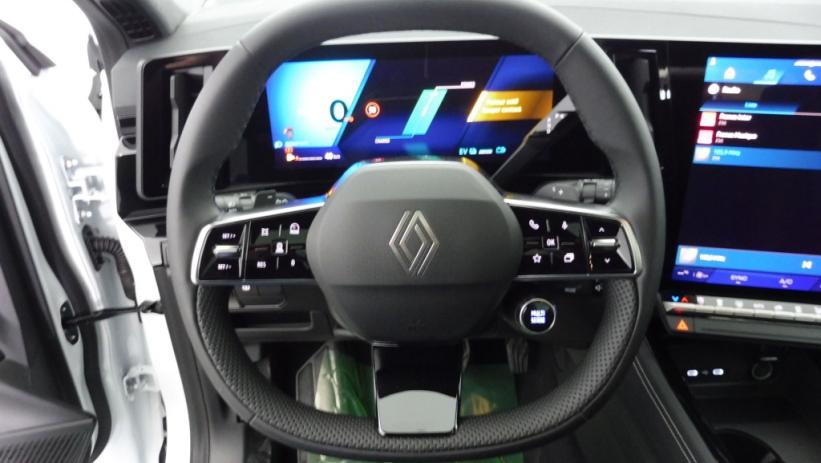Aperçu du véhicule : 1.2 E-TECH FULL HYBRID 200CH TECHNO - 24