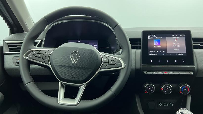 Aperçu du véhicule : Blue dCi 100 Evolution Gris Schiste avec 2550€ d'équipements inclus